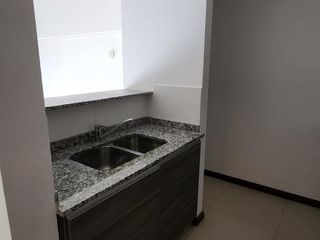 Foto 6 de Departamento en alquiler en Adrogue