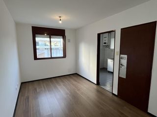 Foto 1 de Departamento en  Alquiler!