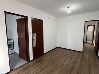 Foto 2 de Departamento en  Alquiler!