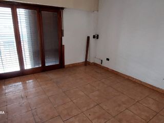 Foto 9 de Casa PH en alquiler en Wilde