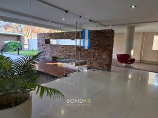 Foto 3 de LOFT EN ALQUILER- 5TA SECCION- Seguridad 24 hs/ Sum/ Cochera/ 1 Dorm