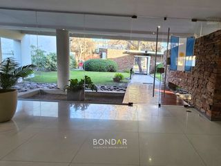 Foto 7 de LOFT EN ALQUILER- 5TA SECCION- Seguridad 24 hs/ Sum/ Cochera/ 1 Dorm