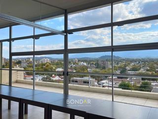 Foto 5 de LOFT EN ALQUILER- 5TA SECCION- Seguridad 24 hs/ Sum/ Cochera/ 1 Dorm