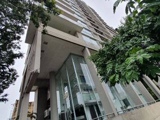 Foto 3 de Departamento en alquiler de 1 dormitorio c/ cochera en Microcentro