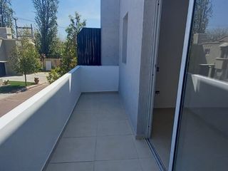 Foto 8 de ALQUILER CASA BARRIO PRIVADO