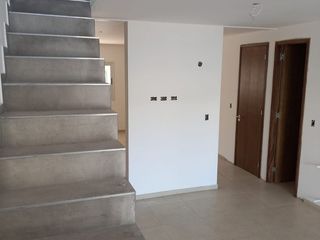 Foto 6 de ALQUILER CASA BARRIO PRIVADO