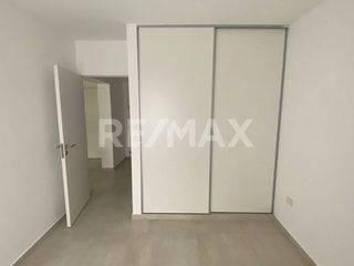 Foto 10 de Se alquila dto de 1 dormitorio en el Centro de NQN