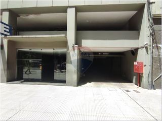 Foto 5 de VENTA COCHERA PB FIJA CUBIERTA GRANDE SAN NICOLAS