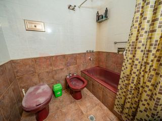 Foto 13 de VENTA CASA 5 AMB PATIO QUINCHO COCHERA VERSALLES