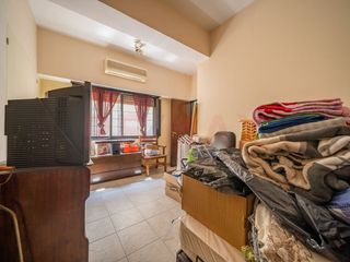 Foto 19 de VENTA CASA 5 AMB PATIO QUINCHO COCHERA VERSALLES