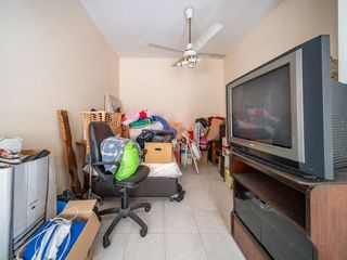 Foto 17 de VENTA CASA 5 AMB PATIO QUINCHO COCHERA VERSALLES