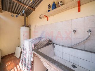 Foto 42 de VENTA CASA 5 AMB PATIO QUINCHO COCHERA VERSALLES