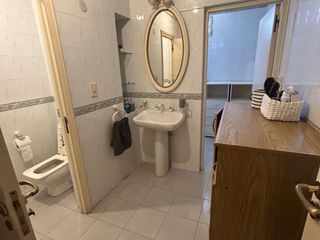Foto 12 de VENTA DE IMPORTANTE CASA EN PLENO CENTRO