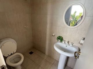 Foto 32 de VENTA DE IMPORTANTE CASA EN PLENO CENTRO
