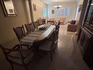 Foto 21 de VENTA DE IMPORTANTE CASA EN PLENO CENTRO