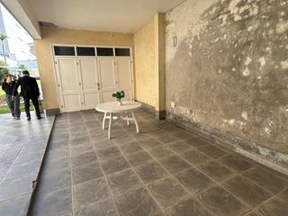 Foto 26 de VENTA DE IMPORTANTE CASA EN PLENO CENTRO