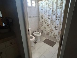 Foto 6 de VENTA DE IMPORTANTE CASA EN PLENO CENTRO