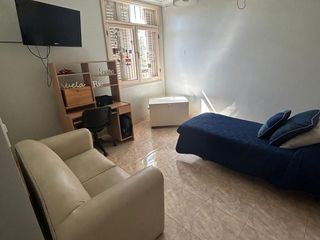 Foto 15 de VENTA DE IMPORTANTE CASA EN PLENO CENTRO