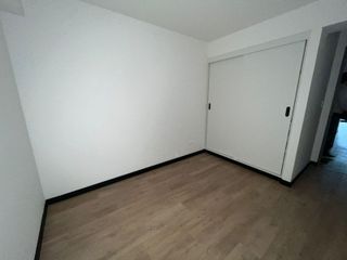 Foto 10 de SE ALQUILA DEPARTAMENTO DE ESRENO SIN MUEBLES EN LINCE