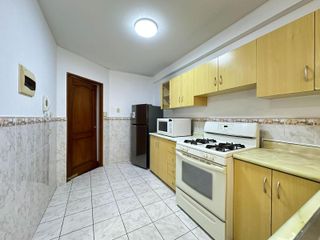Foto 4 de SE ALQUILA DEPARTAMENTO SEMI AMOBLADO DE 3 DORMITORIOS EN SAN BORJA