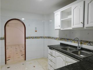 Foto 4 de SE VENDE APARTAMENTO EN EL SECTOR DE PARAISO, PRIMER PISO.