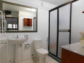 Foto 14 de SE VENDE APARTAMENTO EN EL SECTOR DE PARAISO, PRIMER PISO.