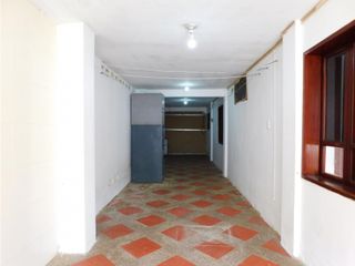 Foto 11 de SE VENDE APARTAMENTO EN EL SECTOR DE PARAISO, PRIMER PISO.