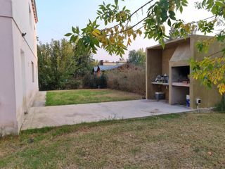 Foto 16 de Alquiler permanente - Casa - Parque La Verdad - Capilla del Señor