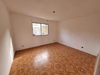 Foto 7 de Alquiler permanente - Casa - Parque La Verdad - Capilla del Señor