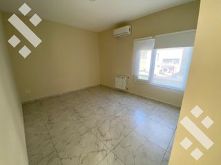 Foto 8 de ALQUILER CASA NIVEL GERENCIAL Bº COSTA NOGAL. NEUQUEN