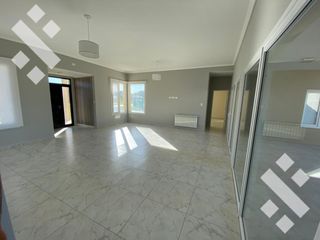 Foto 17 de ALQUILER CASA NIVEL GERENCIAL Bº COSTA NOGAL. NEUQUEN