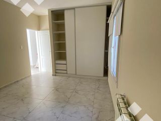 Foto 12 de ALQUILER CASA NIVEL GERENCIAL Bº COSTA NOGAL. NEUQUEN