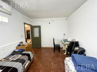 Foto 21 de Venta de PH 4 ambientes con Cochera y jardín en Quilmes