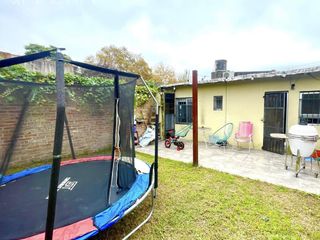 Foto 33 de Venta de PH 4 ambientes con Cochera y jardín en Quilmes