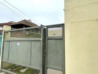 Foto 38 de Venta de PH 4 ambientes con Cochera y jardín en Quilmes