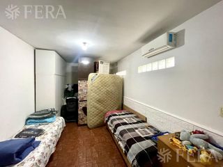 Foto 19 de Venta de PH 4 ambientes con Cochera y jardín en Quilmes