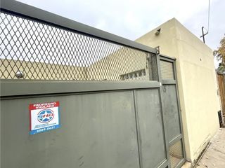 Foto 34 de Venta de PH 4 ambientes con Cochera y jardín en Quilmes
