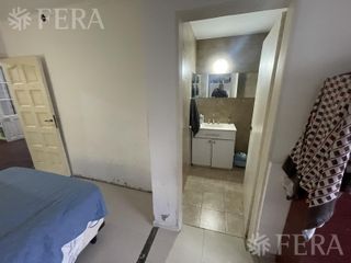 Foto 10 de Venta de PH 4 ambientes con Cochera y jardín en Quilmes
