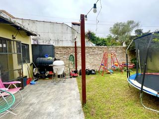 Foto 32 de Venta de PH 4 ambientes con Cochera y jardín en Quilmes