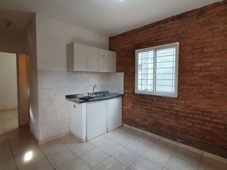 Foto 2 de Departamento en alquiler de 1 dormitorio en Villa Elisa