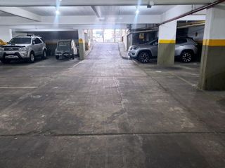 Foto 5 de Venta cochera cubierta Monte casto