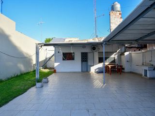 Foto 8 de CASA EN VENTA LA PLATA 3 DORMITORIOS COCHERA