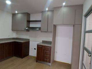 Foto 6 de CASA EN VENTA HUACHI LA JOYA CONJUNTO PREMIUM 4