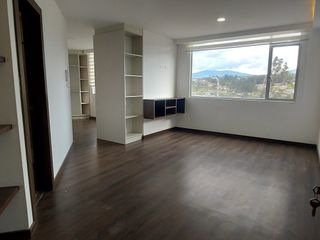 Foto 3 de CASA EN VENTA HUACHI LA JOYA CONJUNTO PREMIUM 4