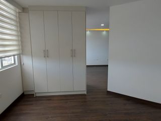 Foto 8 de CASA EN VENTA HUACHI LA JOYA CONJUNTO PREMIUM 4