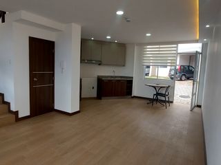 Foto 10 de CASA EN VENTA HUACHI LA JOYA CONJUNTO PREMIUM 4