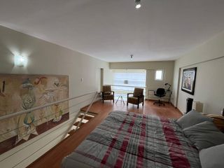 Foto 3 de SE ALQUILA LOFT AMOBLADO A 2 CUADRAS DEL PARQUE KENNEDY, MIRAFLORES