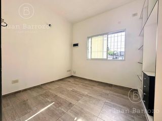 Foto 4 de Venta Departamento de 2 ambientes en Banfield Este.