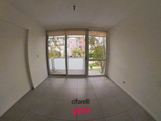 Foto 8 de Monoambiente Impecable -  balcon - Apto profesional