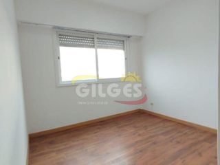 Foto 11 de Venta de Departamento 2 Amb.  en Ramos Mejia Muy Buen Estado Contra frente con Vista a Av. Rivadavia